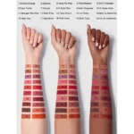 تصویر رژ لب مات شیگلم بر روی تنازپوستی متفاوت | مه چهر